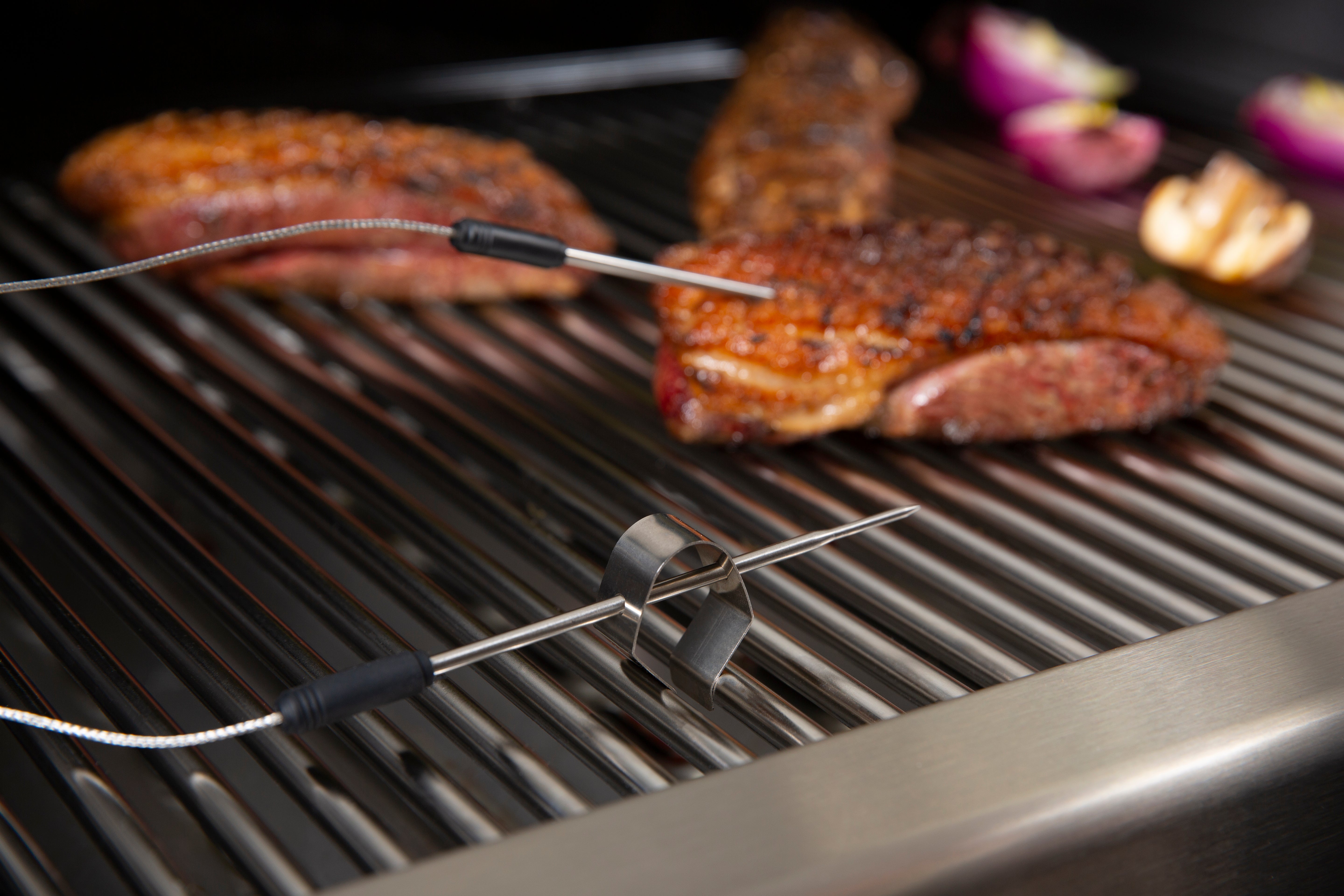 Broil King Seitenablagen Grillthermometer digital