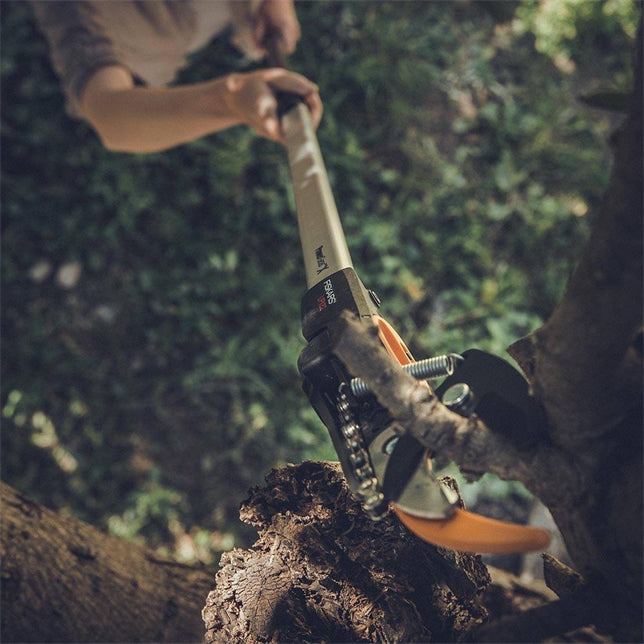 Fiskars Teleskop-Schneidgiraffe UPX82 & UPX86
