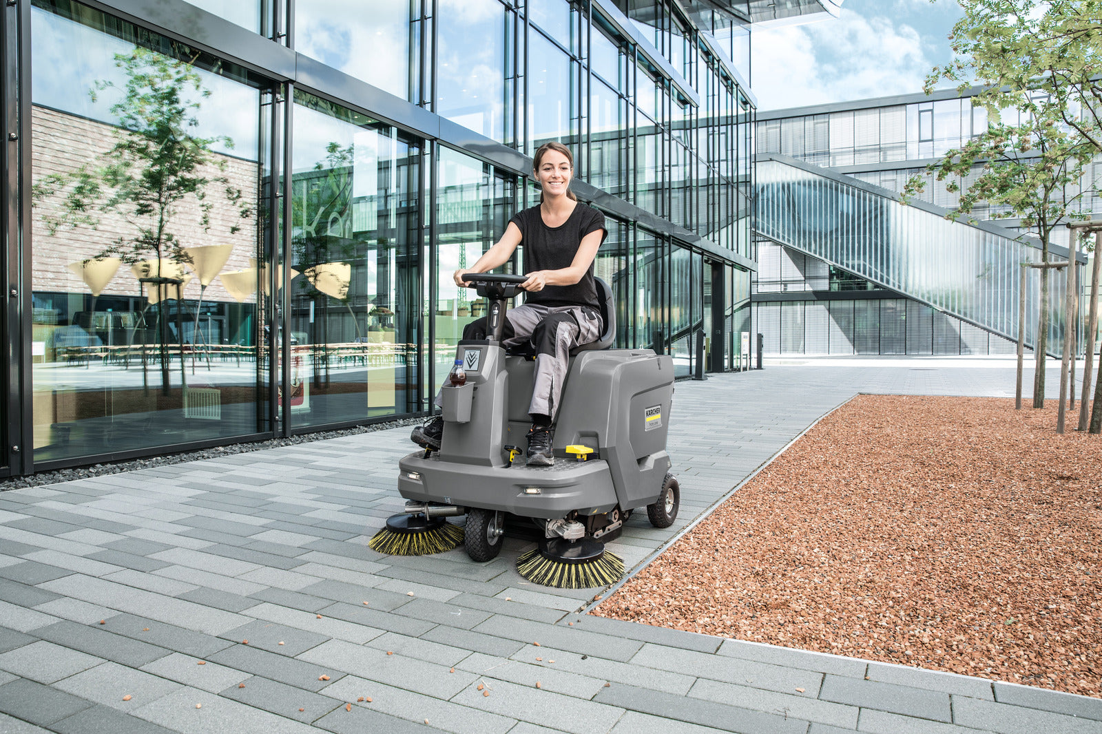 KaercherKM8550RBpPackAufsitz-Kehrsaugmaschinen6