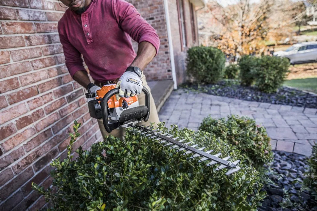 Stihl-HS-45-Benzin-Heckenschere4