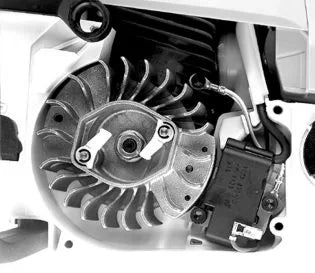 Stihl-HS-45-Benzin-Heckenschere5