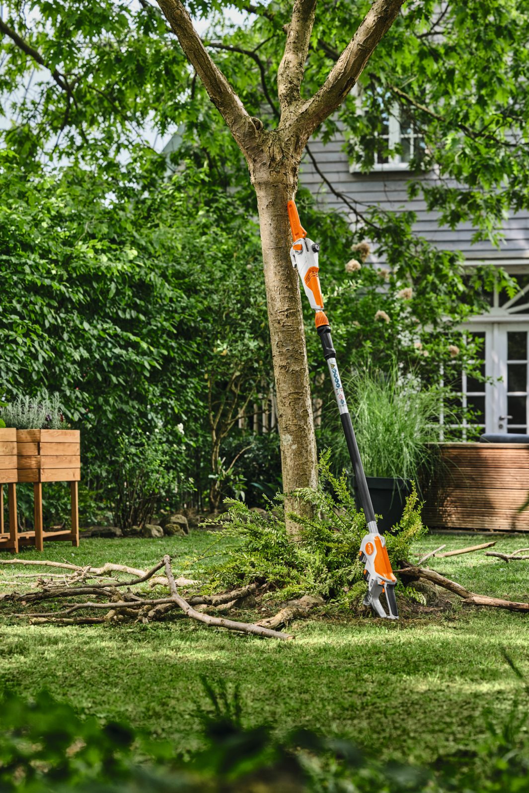 Stihl HTA 30 Akku Hochentaster mit 2x Akku AS 2 und Ladegerät ALS 31