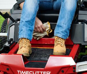 Toro TimeCutter ZS4200S 107 cm Nullwendekreis-Aufsitzrasenmäher
