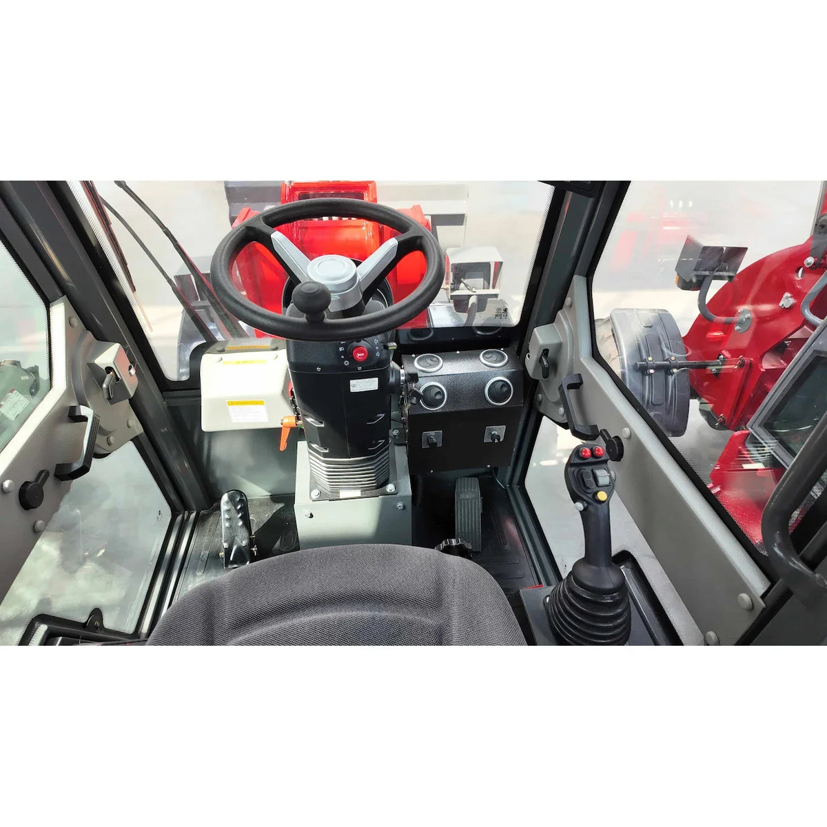 WematikRadlader_HofladermitVollkabine807Plus2