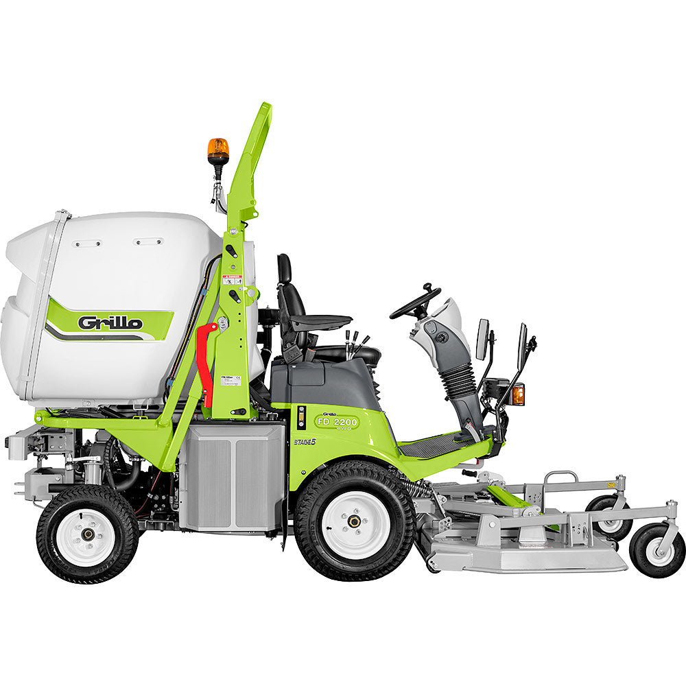 Grillo Aufsitzmäher mit Mähdeck und Sammeln FD 2200 Stage5 4WD