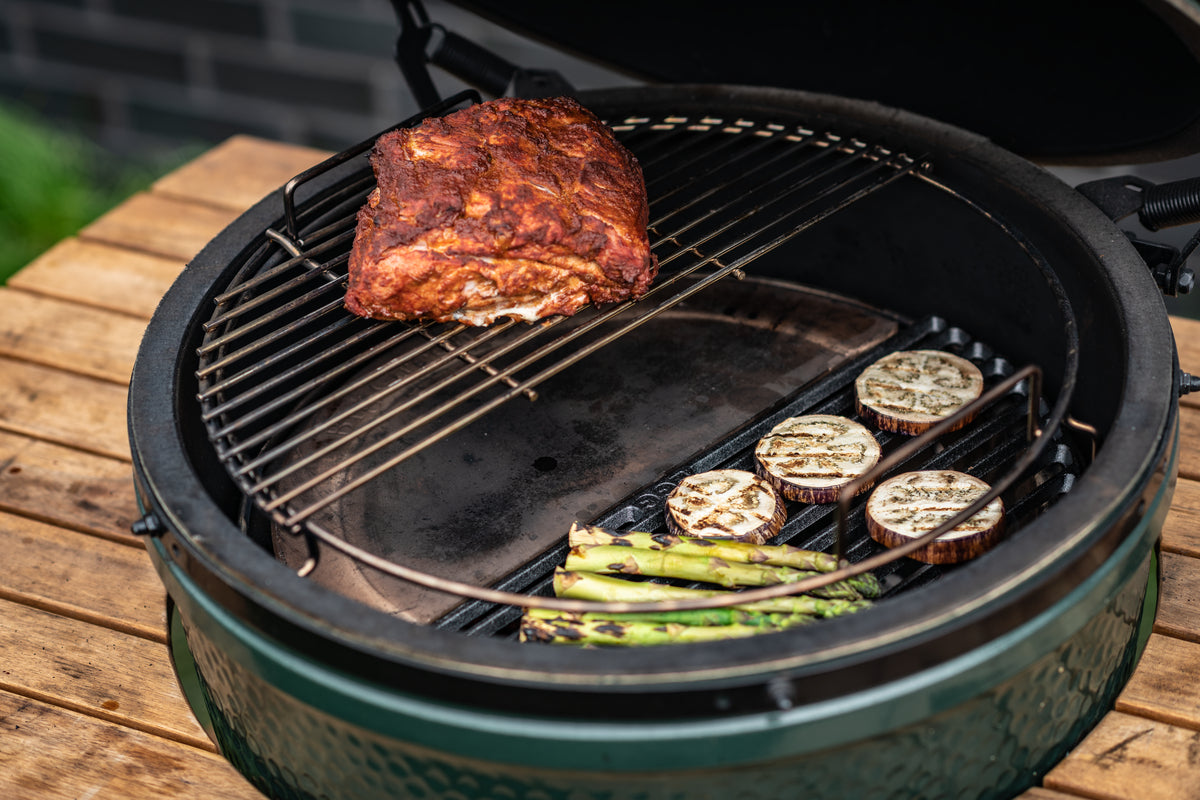 Big Green Egg Grillroste und Keramik