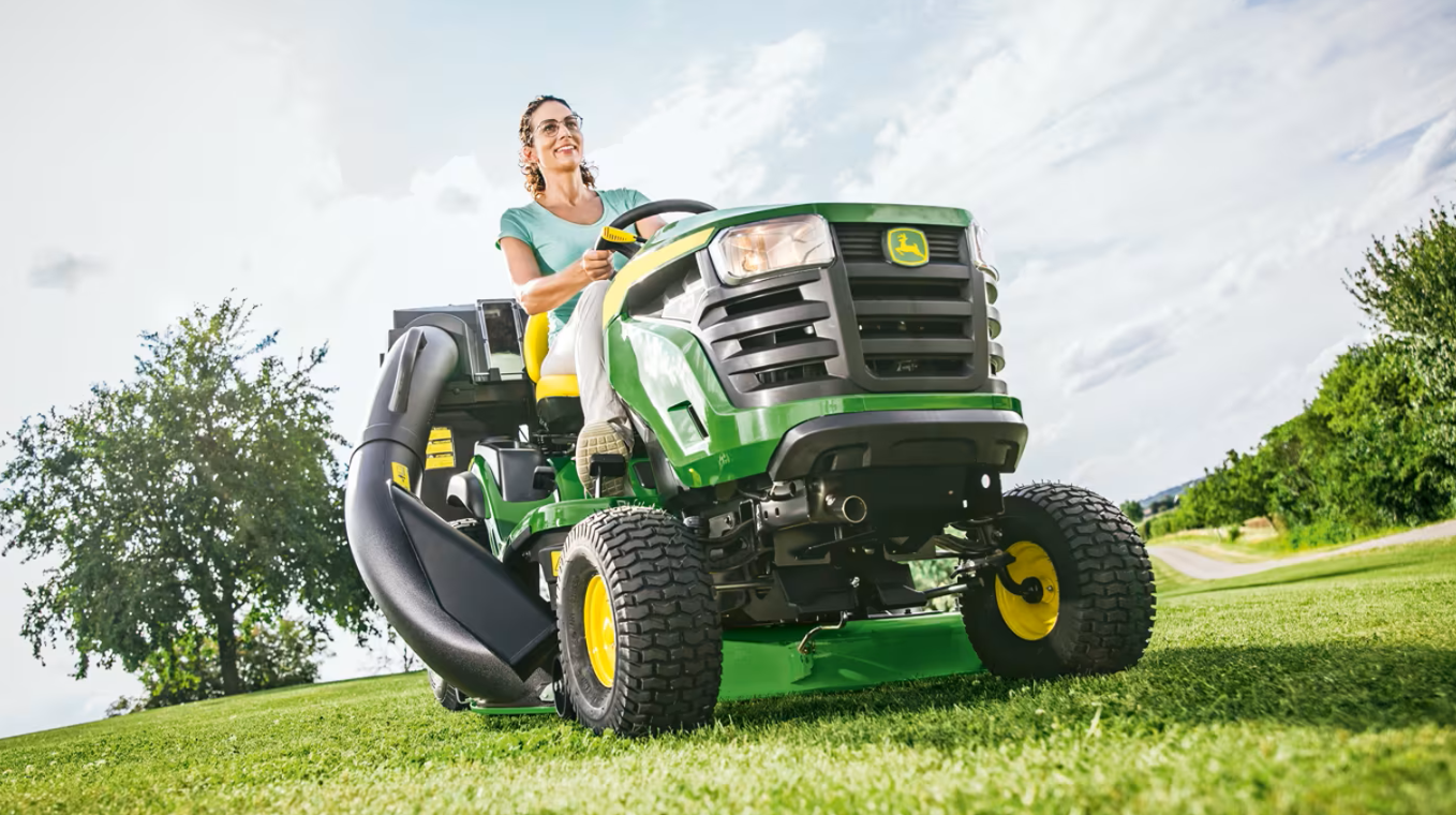 John Deere Rasentraktor X127