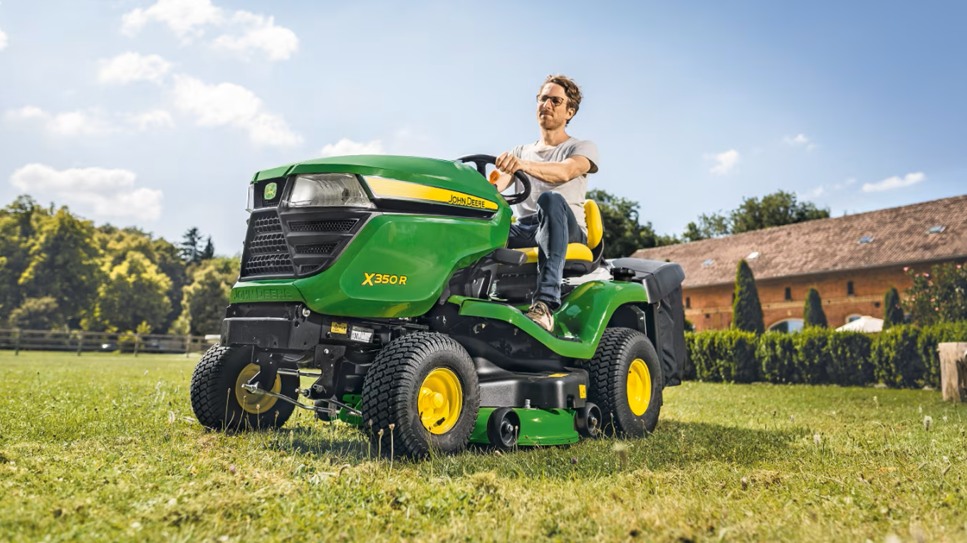 John Deere Rasentraktor X350R
