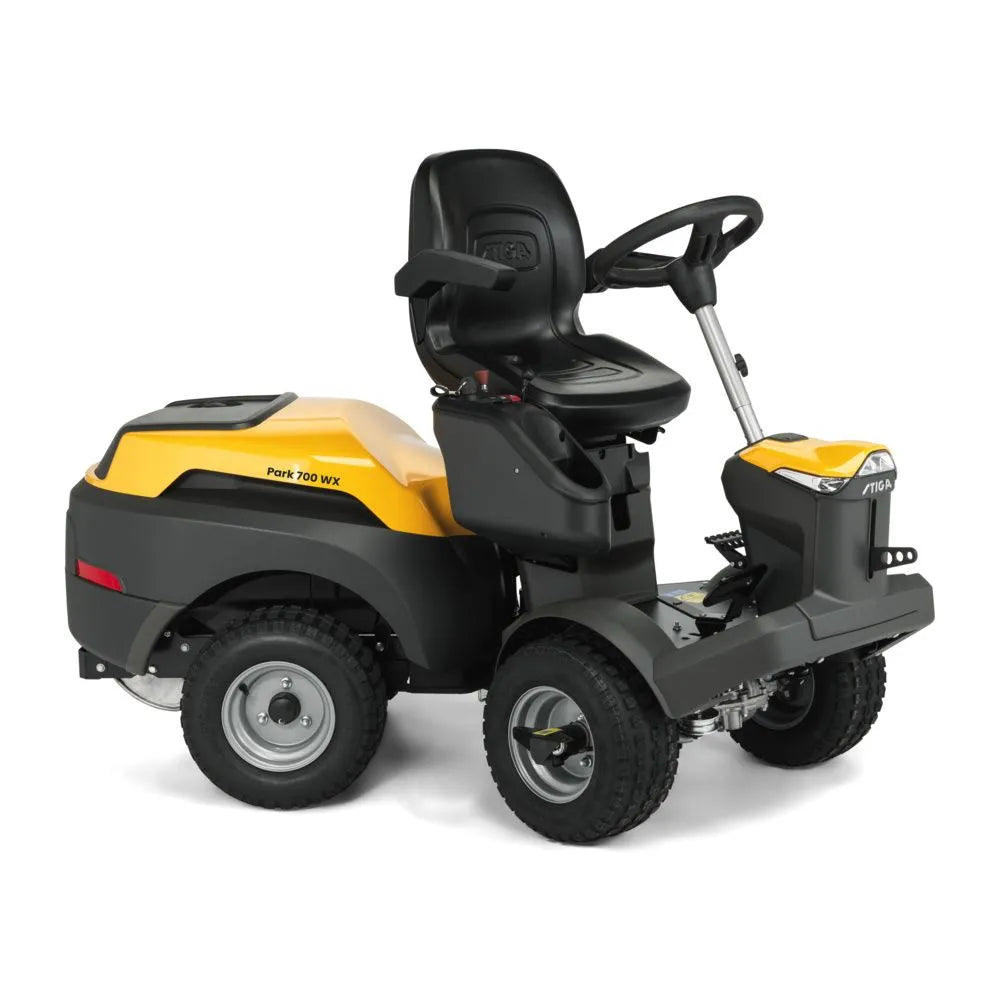 STIGAPark700WXBenzin-Frontmaeher2