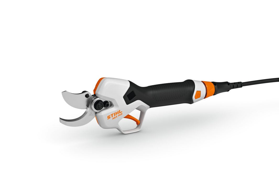 Stihl ASA 140 Akku-Astschere mit Akku AP 30