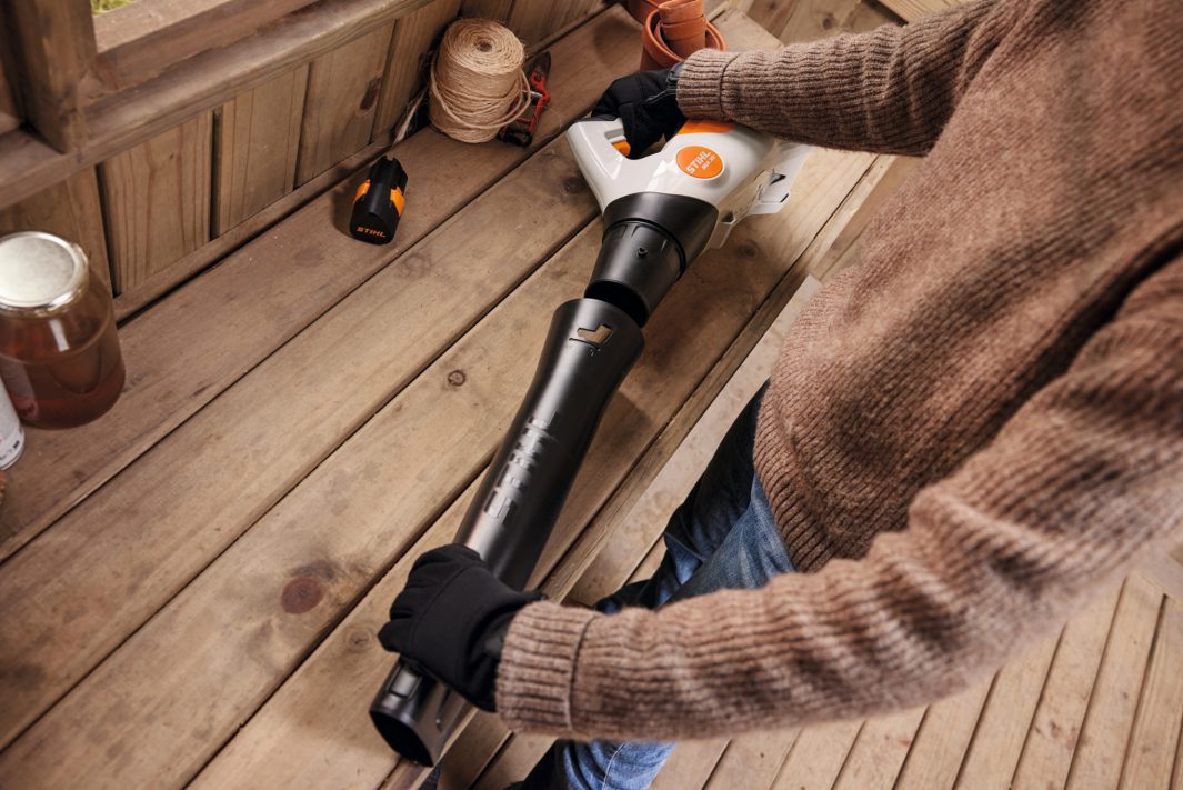 Stihl BGA 30 Akku-Laubbläser AS-System ohne Akku und Ladegerät