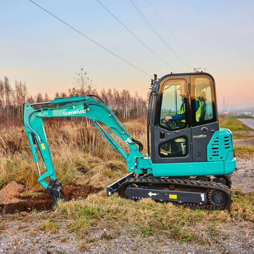 SUNWARD Minibagger SWE 25F