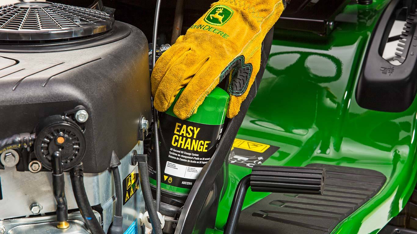 John Deere Rasentraktor X167